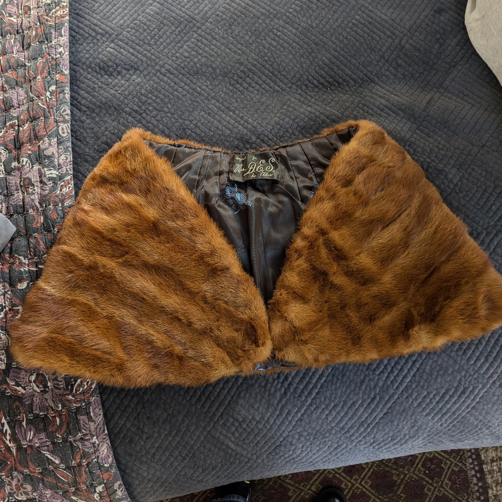 Vintage real fur shawl
